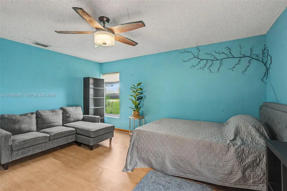 15741 SW 147th Ct Miami, FL 33187