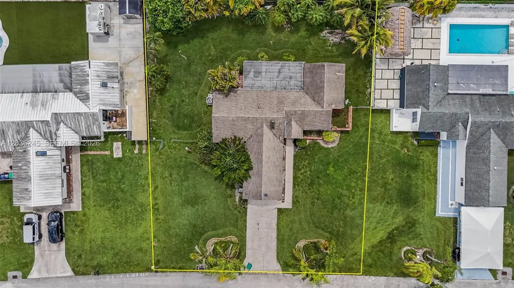 15741 SW 147th Ct Miami, FL 33187
