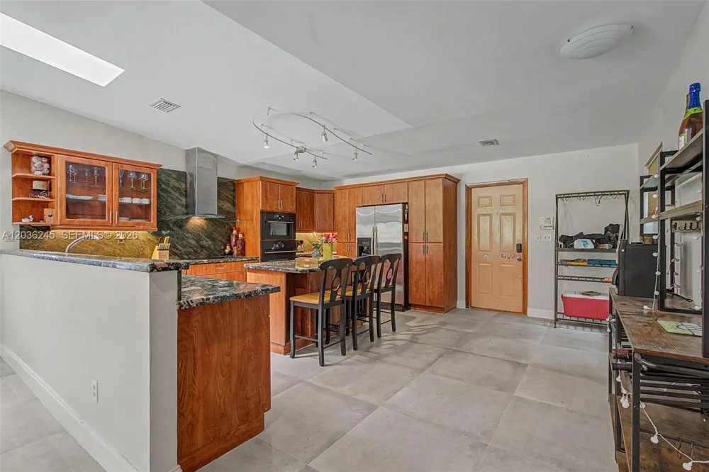 15741 SW 147th Ct Miami, FL 33187