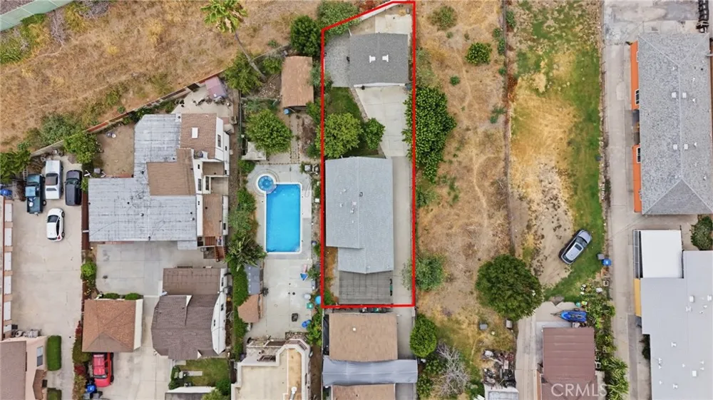 156 E 49th Long Beach, CA 90805