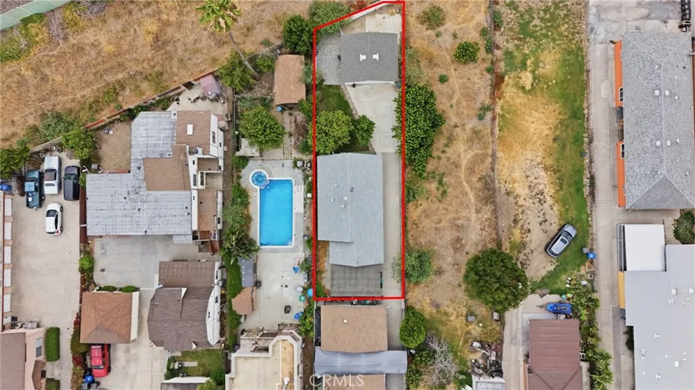 156 E 49th Long Beach, CA 90805
