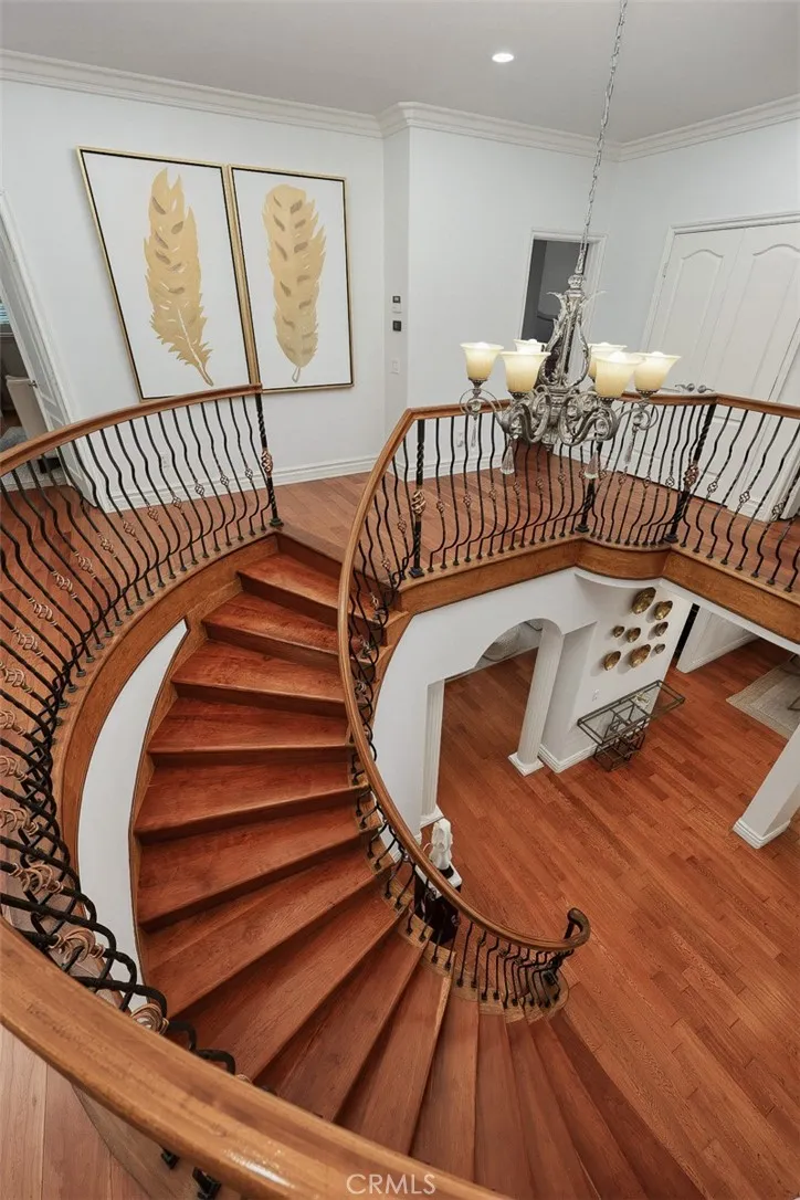 43 W Naomi Avenue Arcadia, CA 91007