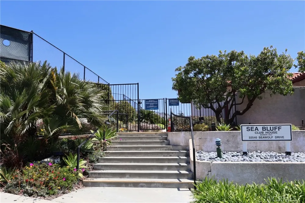 6508 Sandy Point Court Rancho Palos Verdes, CA 90275