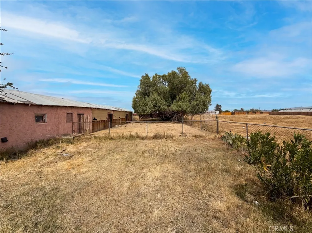11950 Lee Avenue Adelanto, CA 92301