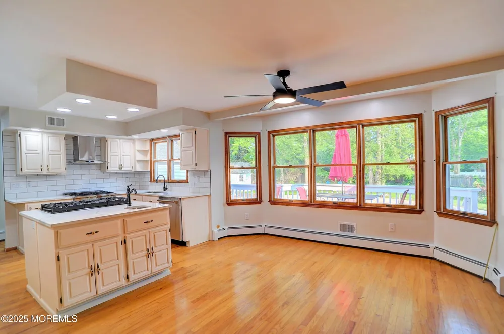705 Princeton Road Lanoka Harbor, NJ 08734