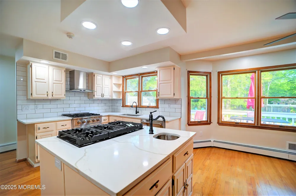 705 Princeton Road Lanoka Harbor, NJ 08734