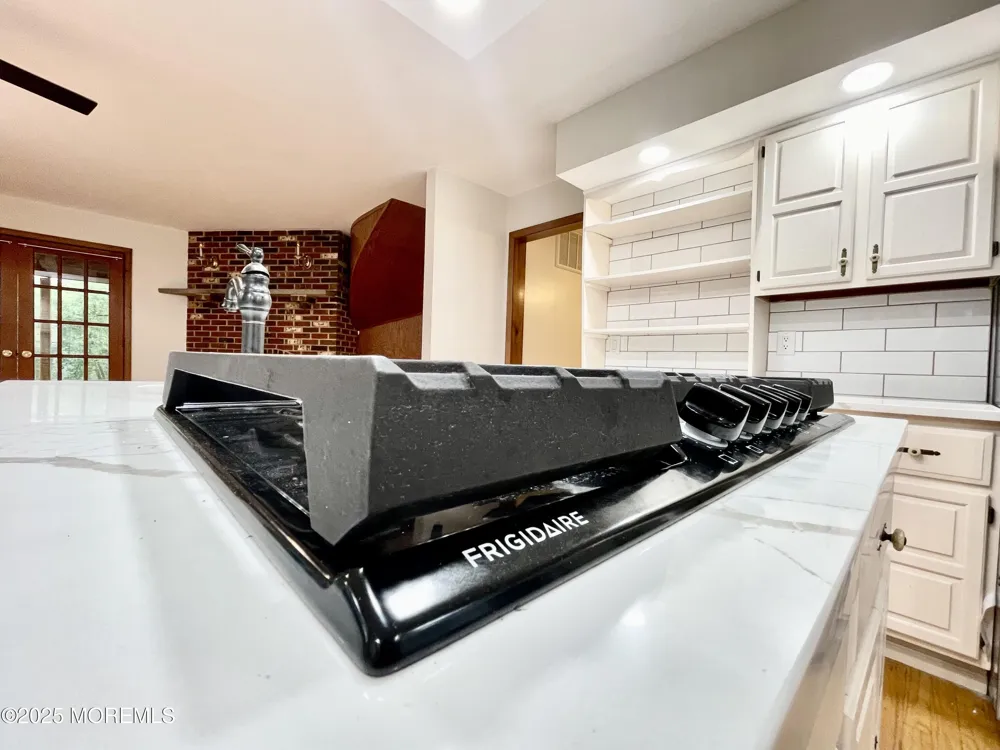 705 Princeton Road Lanoka Harbor, NJ 08734
