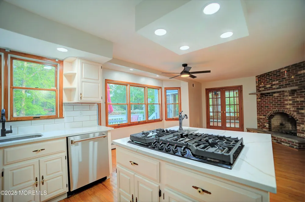 705 Princeton Road Lanoka Harbor, NJ 08734