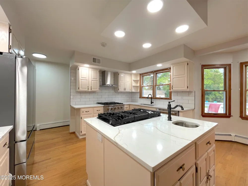 705 Princeton Road Lanoka Harbor, NJ 08734