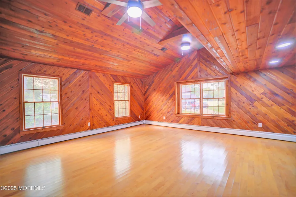 705 Princeton Road Lanoka Harbor, NJ 08734