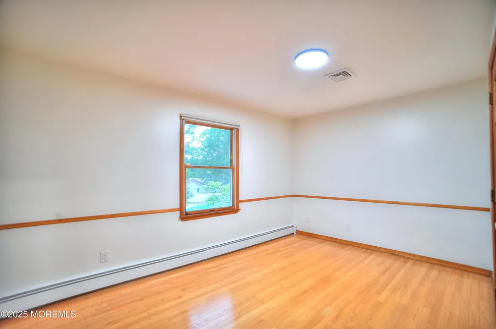 705 Princeton Road Lanoka Harbor, NJ 08734