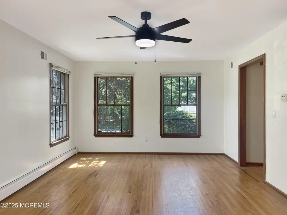 705 Princeton Road Lanoka Harbor, NJ 08734