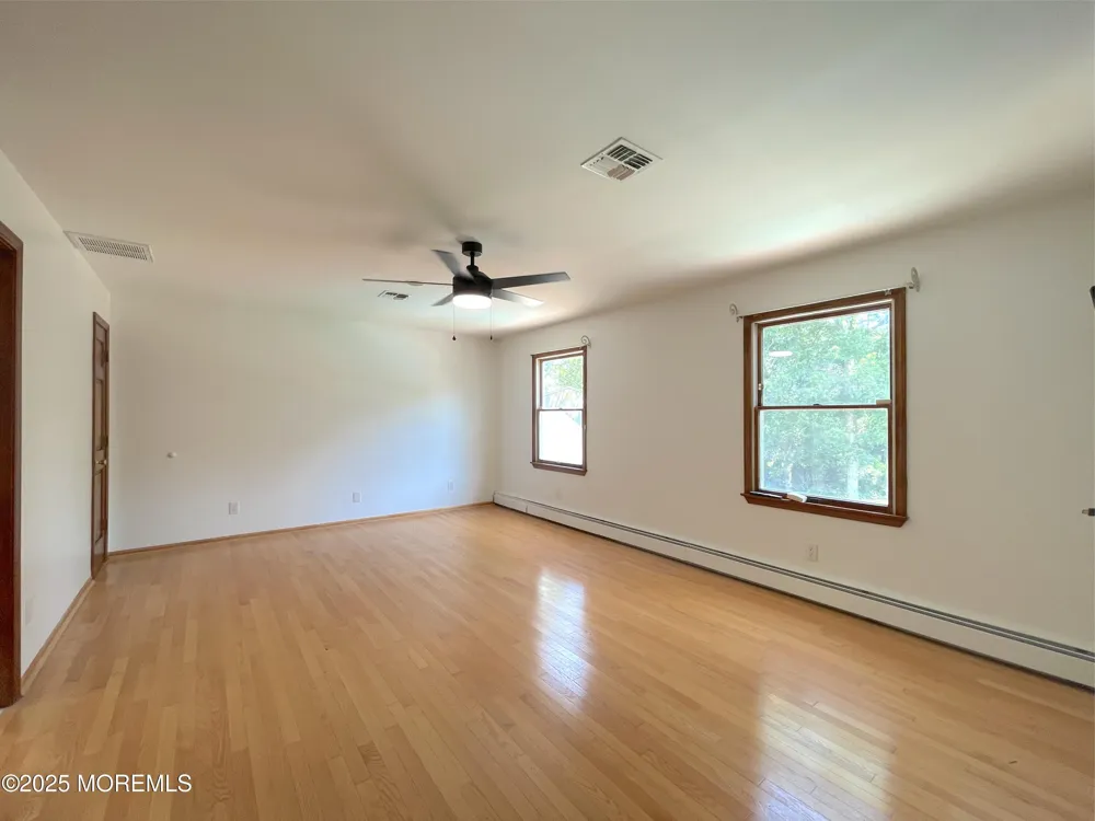 705 Princeton Road Lanoka Harbor, NJ 08734