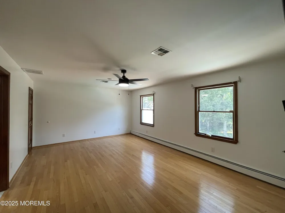 705 Princeton Road Lanoka Harbor, NJ 08734