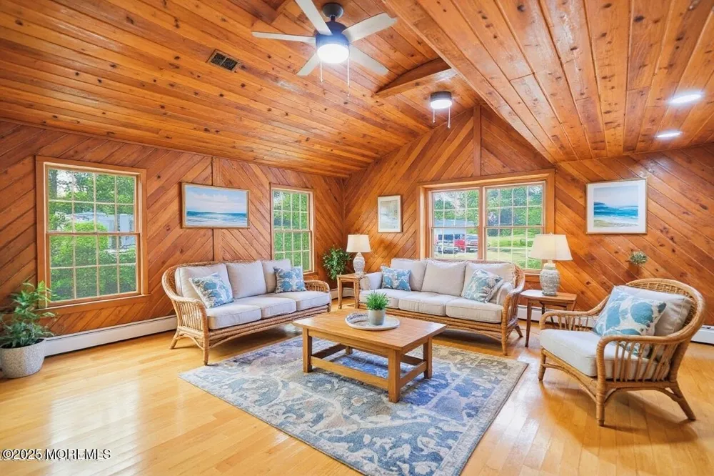 705 Princeton Road Lanoka Harbor, NJ 08734