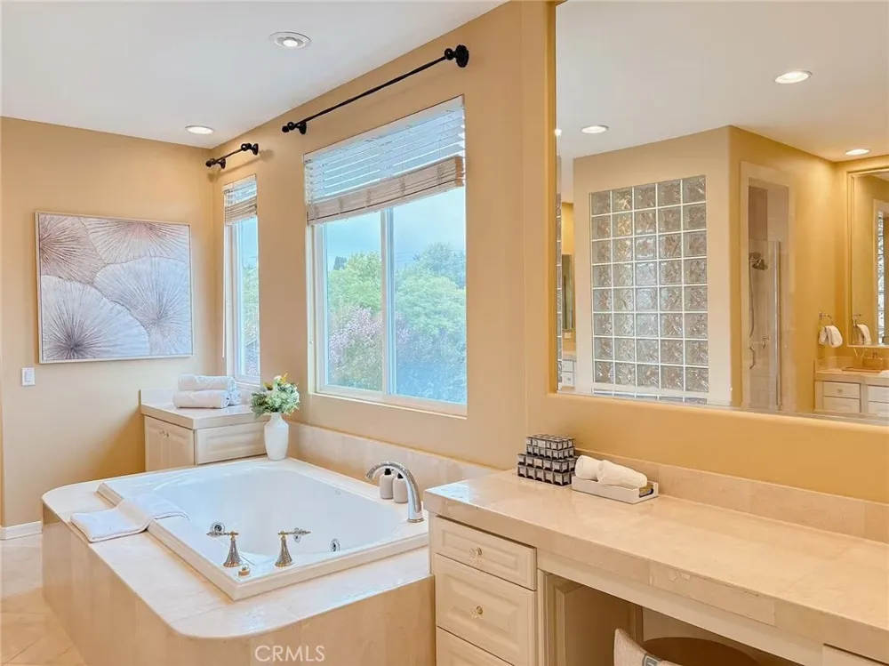 30 Sail View Rancho Palos Verdes, CA 90275
