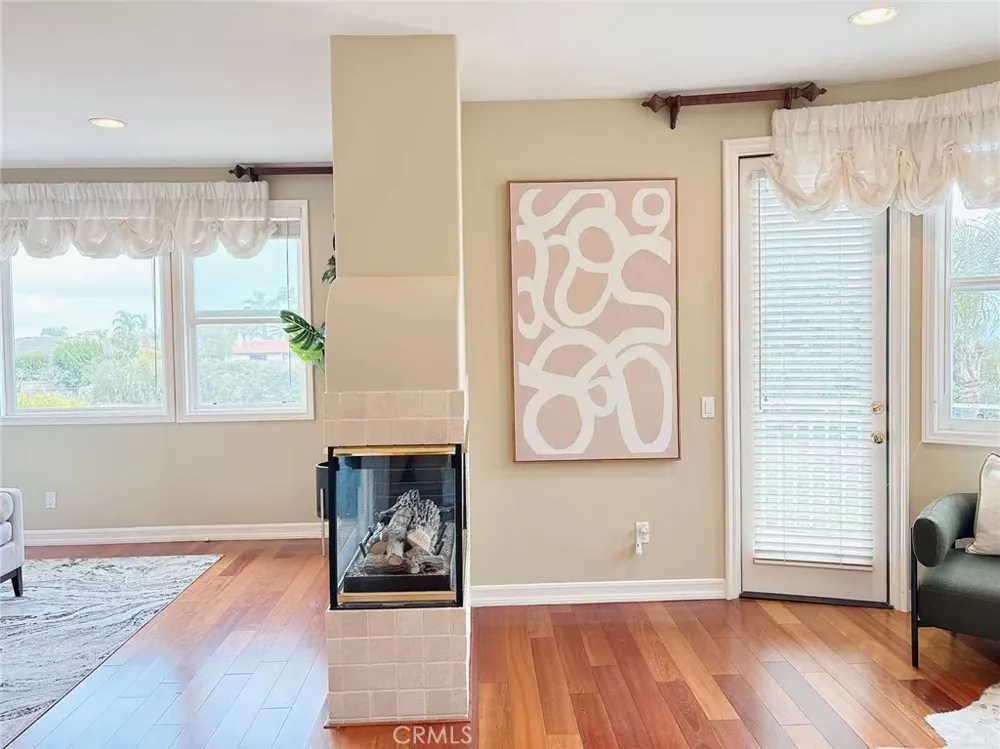 30 Sail View Rancho Palos Verdes, CA 90275