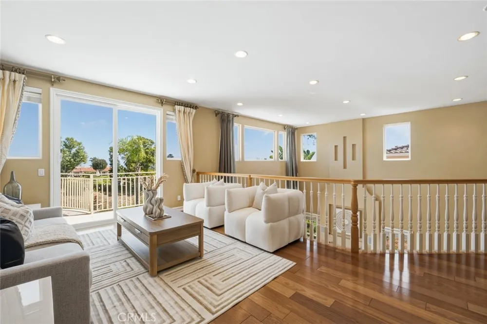 30 Sail View Rancho Palos Verdes, CA 90275