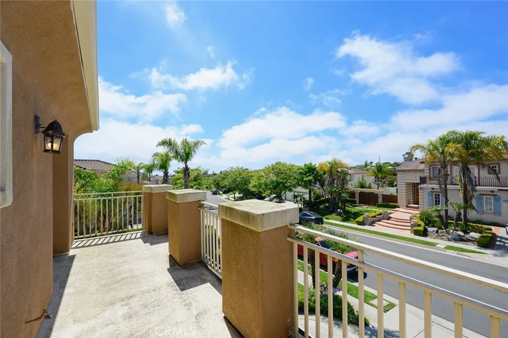 30 Sail View Rancho Palos Verdes, CA 90275