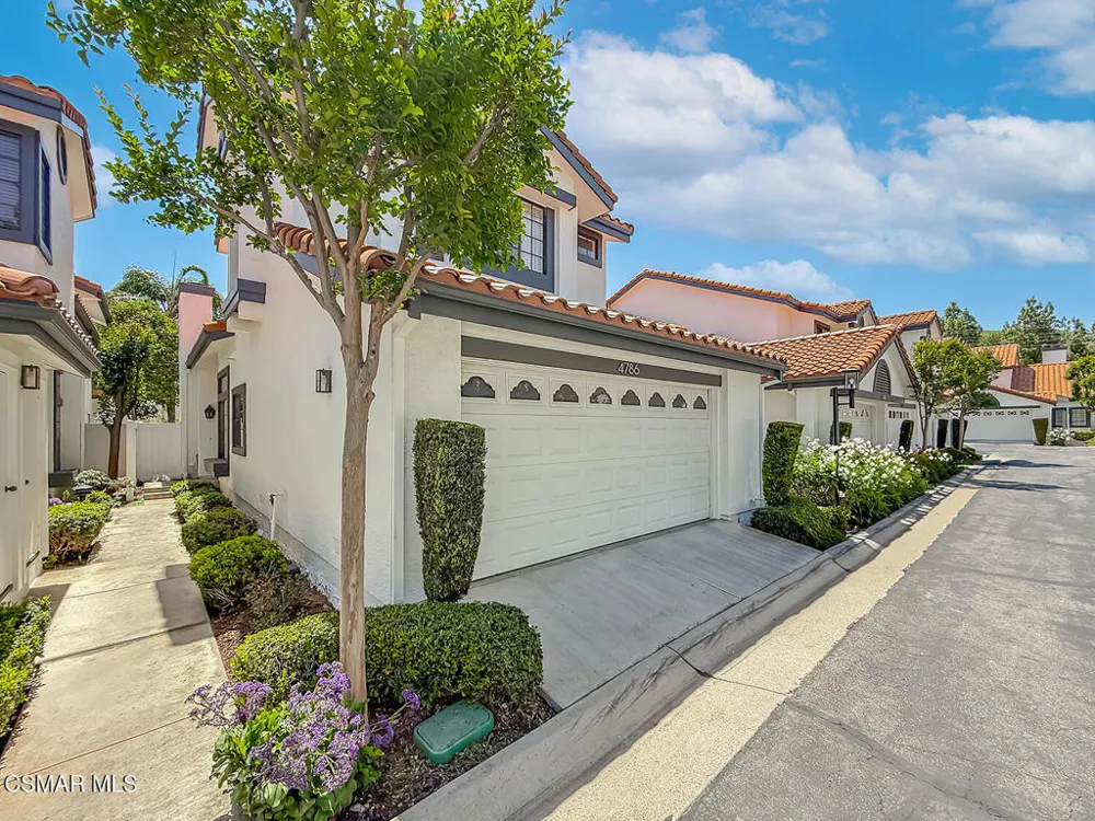 4786 Saltino Way Oak Park, CA 91377