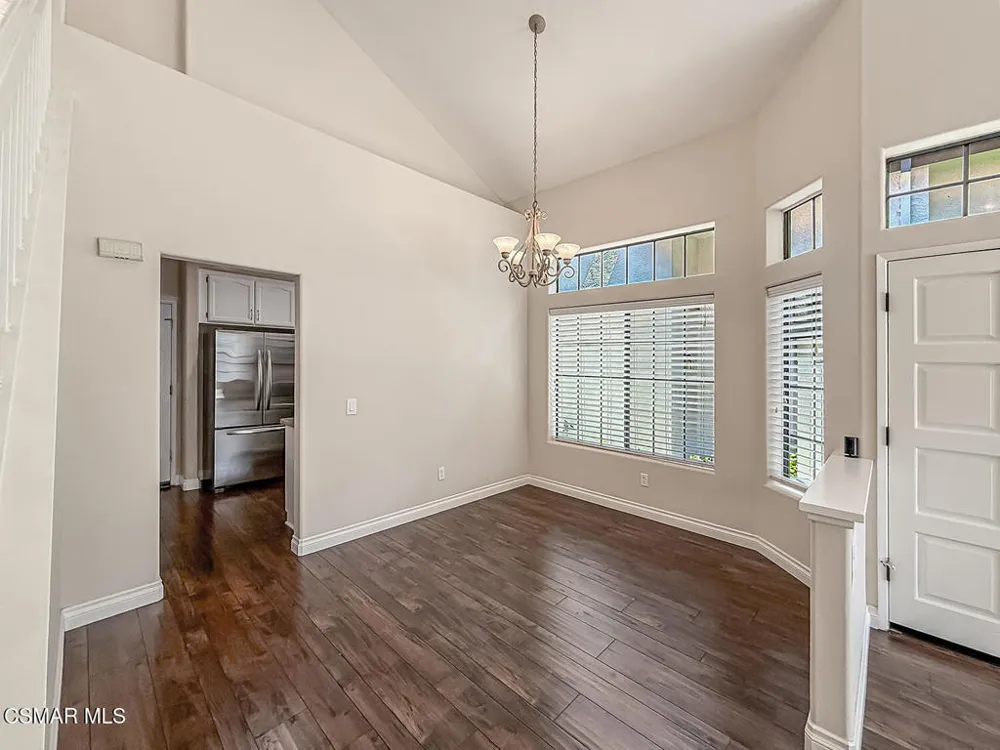 4786 Saltino Way Oak Park, CA 91377