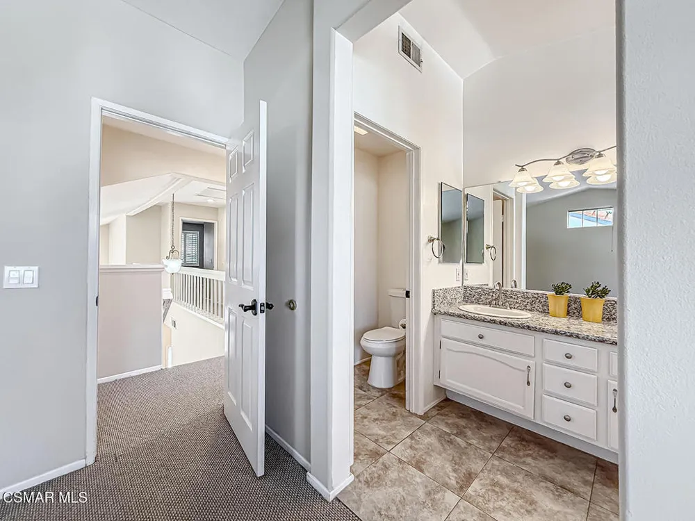 4786 Saltino Way Oak Park, CA 91377