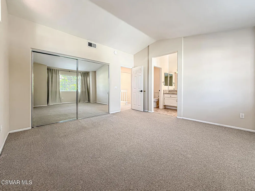 4786 Saltino Way Oak Park, CA 91377