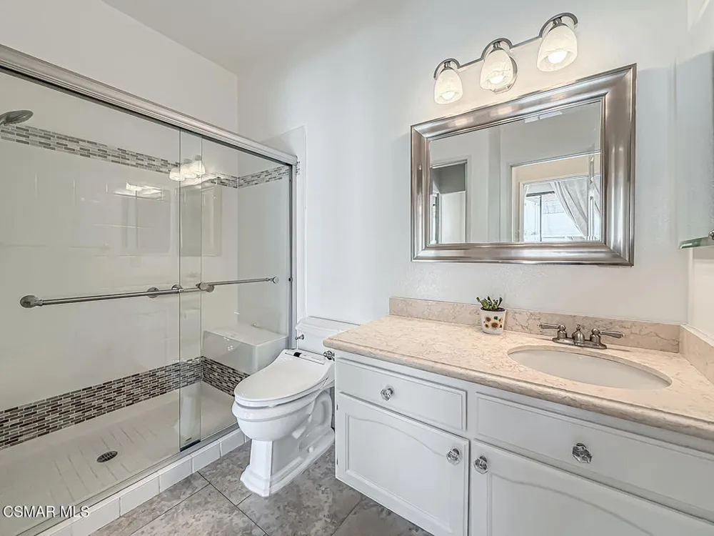 4786 Saltino Way Oak Park, CA 91377