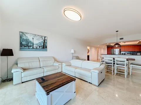 14951 Royal Oaks Lane #505