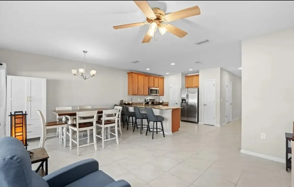 3725 Crofton Court Fort Myers, FL 33916
