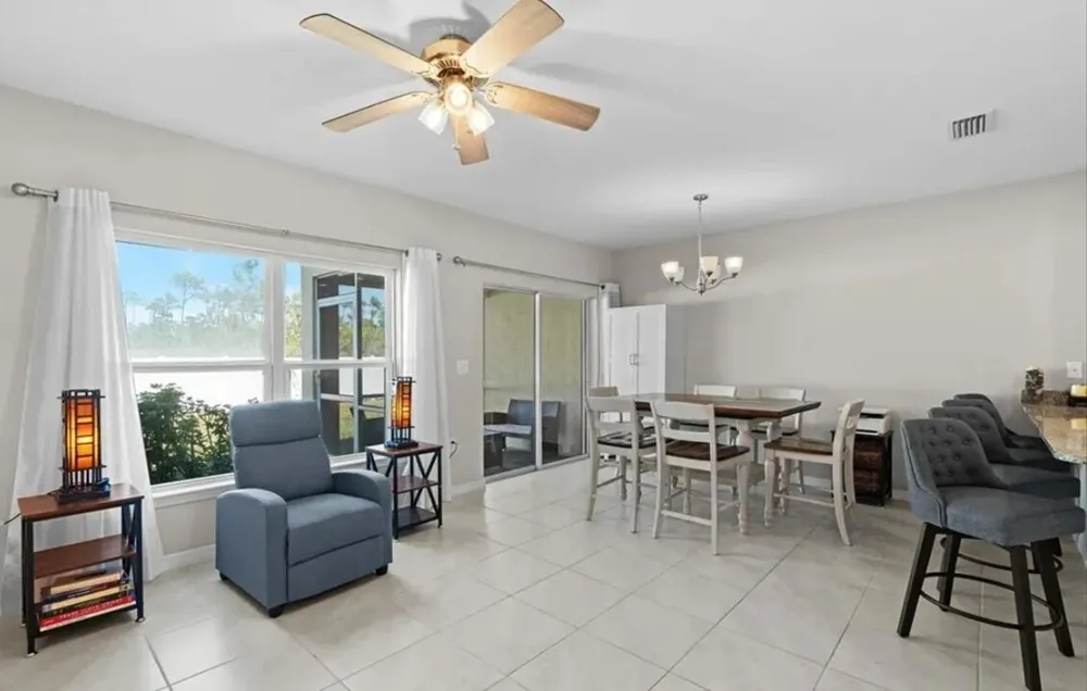 3725 Crofton Court Fort Myers, FL 33916