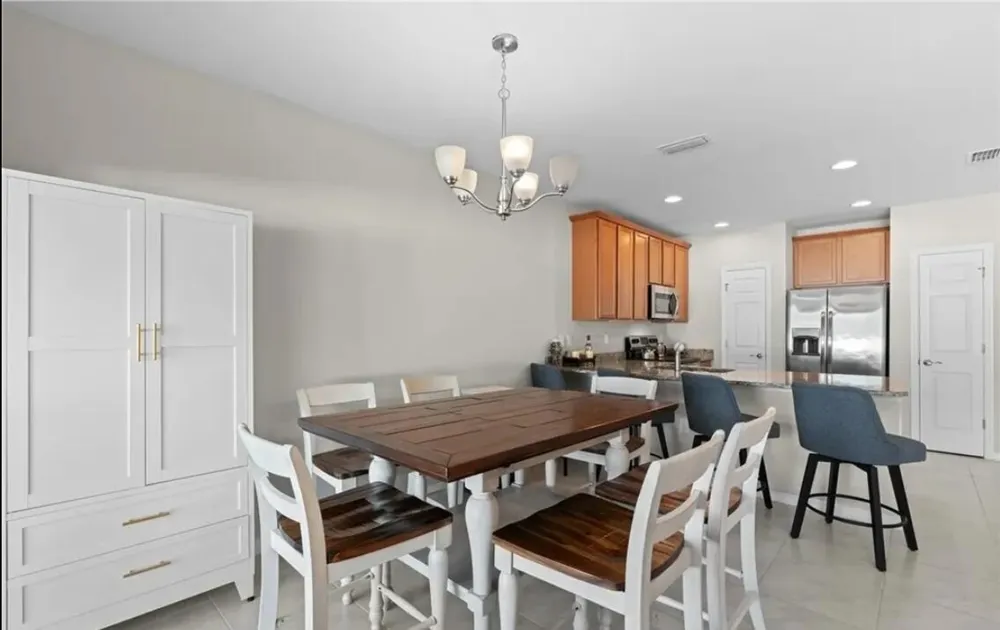 3725 Crofton Court Fort Myers, FL 33916