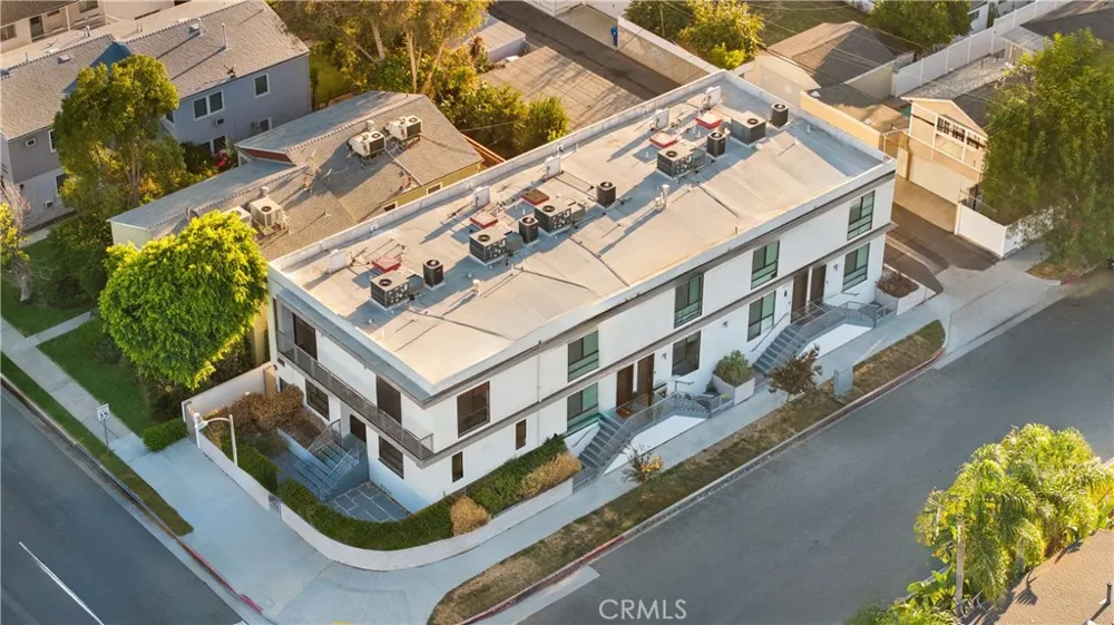 4485 Hazeltine Avenue #1 Sherman Oaks, CA 91423