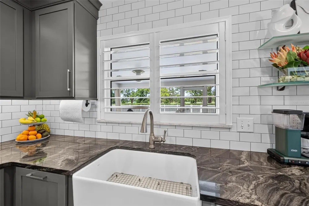 616 PINELAND AVENUE Belleair, FL 33756