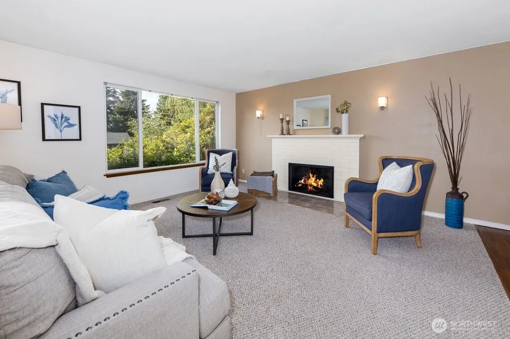 12705 SE 74th Street Newcastle, WA 98056