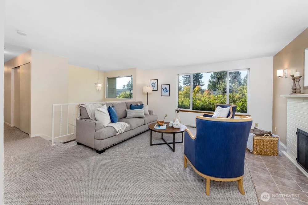 12705 SE 74th Street Newcastle, WA 98056