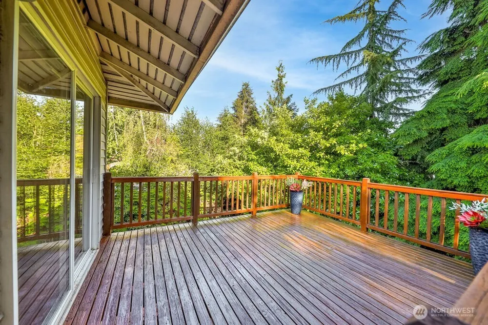 12705 SE 74th Street Newcastle, WA 98056