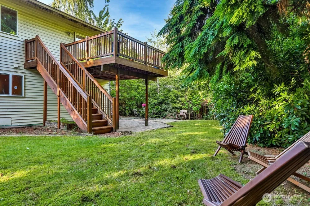 12705 SE 74th Street Newcastle, WA 98056
