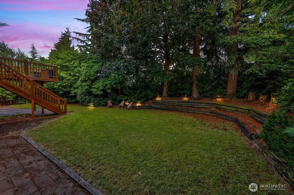 12705 SE 74th Street Newcastle, WA 98056