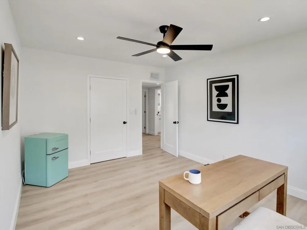 10315 CONDON AVE Inglewood, CA 90304