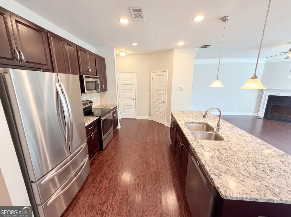 10555 Naramore LN Alpharetta, GA 30022