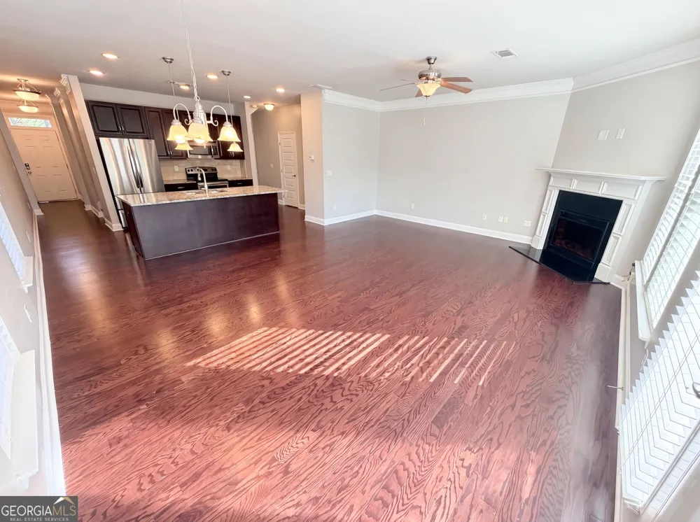 10555 Naramore LN Alpharetta, GA 30022