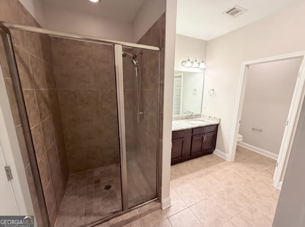 10555 Naramore LN Alpharetta, GA 30022