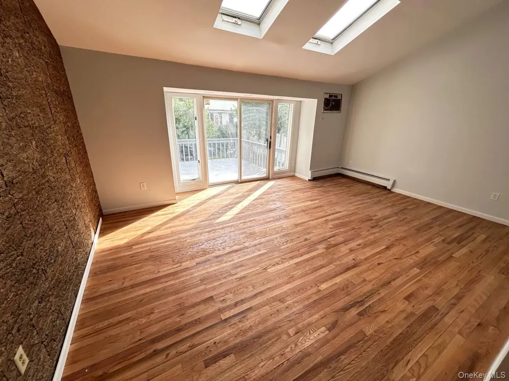 3320 Frederick Street Oceanside, NY 11572