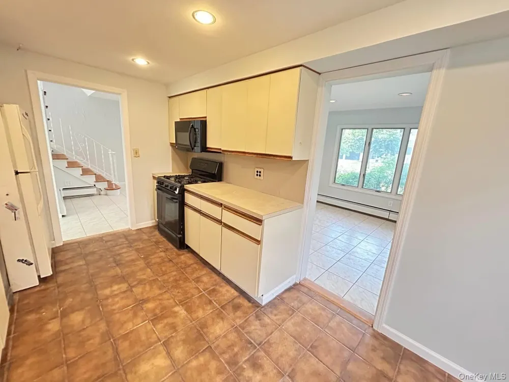 3320 Frederick Street Oceanside, NY 11572