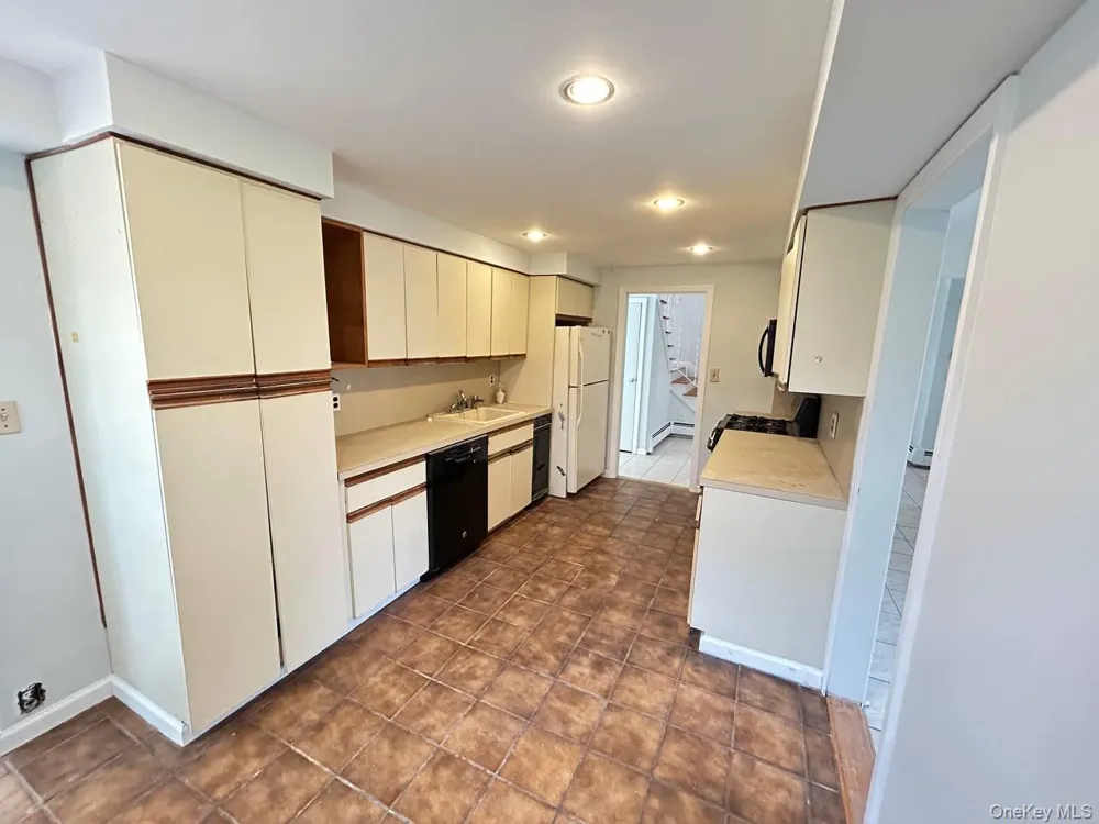 3320 Frederick Street Oceanside, NY 11572