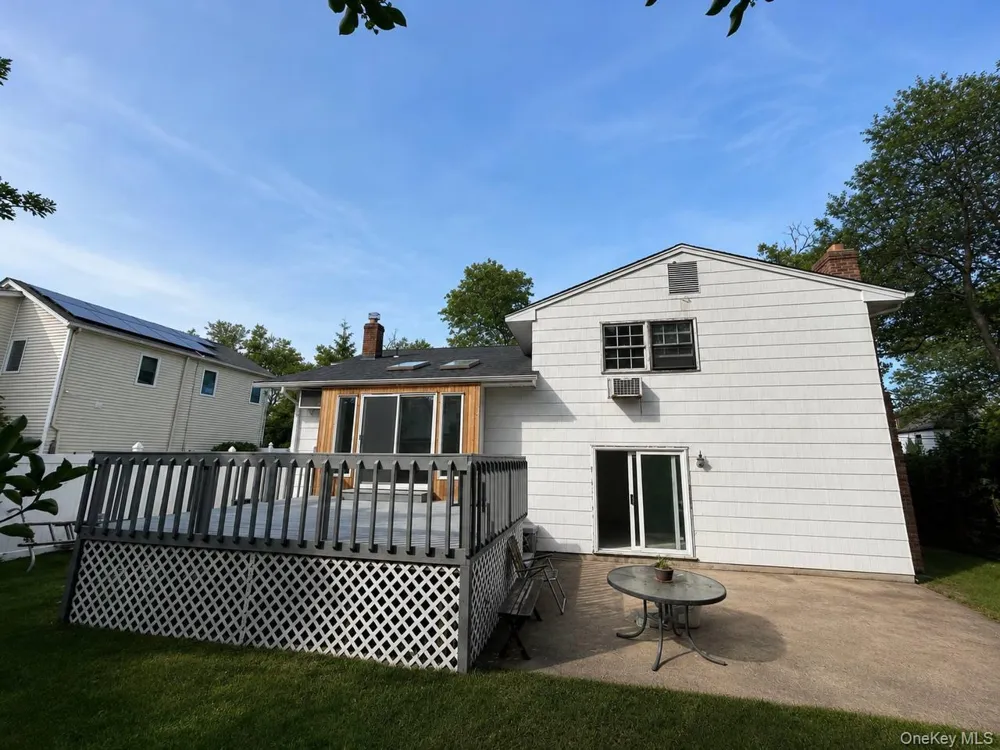 3320 Frederick Street Oceanside, NY 11572