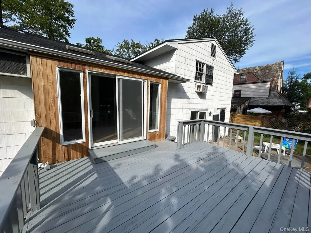 3320 Frederick Street Oceanside, NY 11572