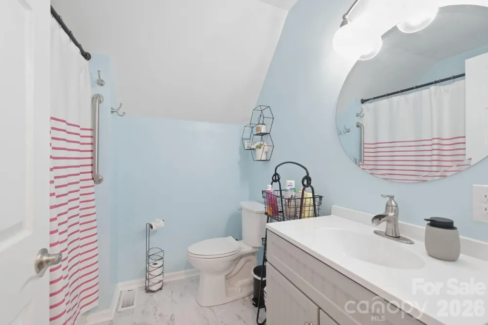 209 Mint Way Flat Rock, NC 28731