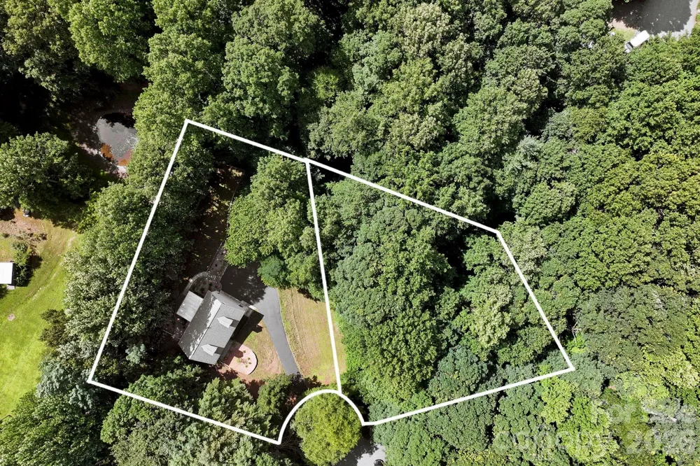 209 Mint Way Flat Rock, NC 28731